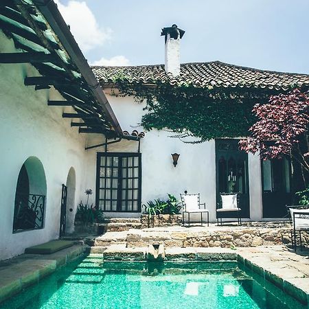 Hotel Hacienda Baza Tibana エクステリア 写真