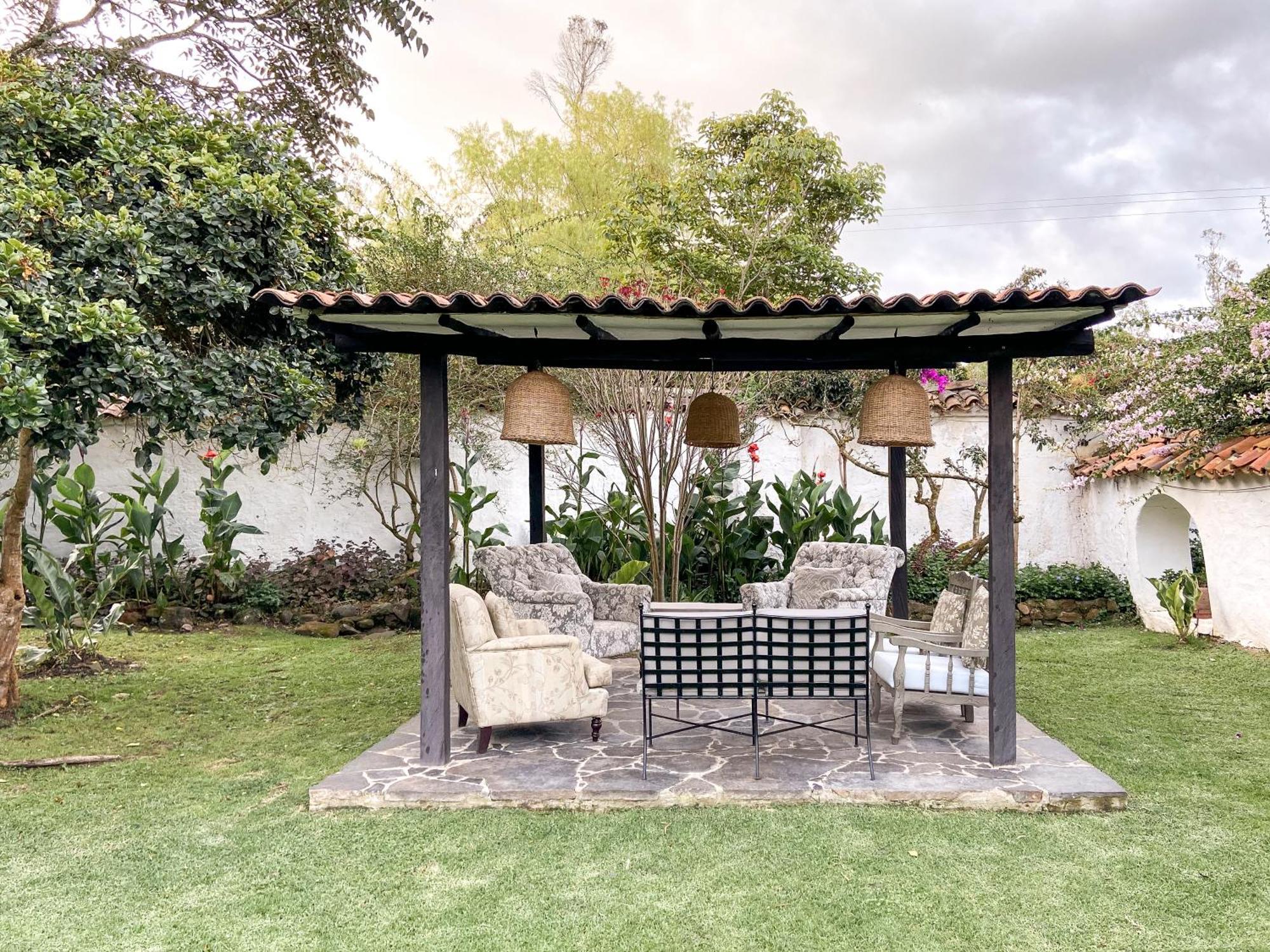 Hotel Hacienda Baza Tibana エクステリア 写真