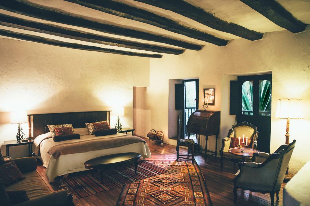 Hotel Hacienda Baza Tibana エクステリア 写真